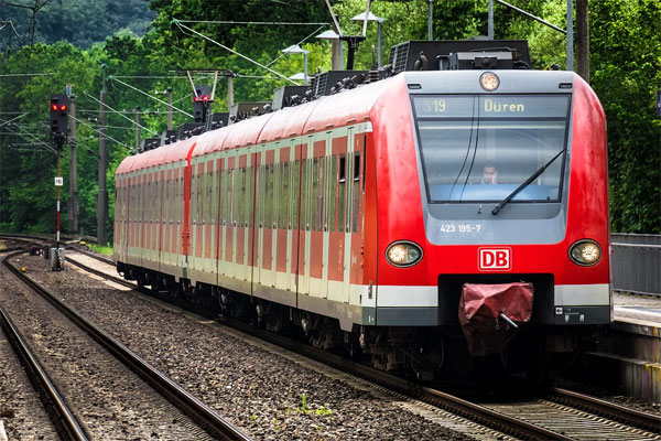 S-Bahn | Foto: Didgeman, pixabay.com, Pixabay License